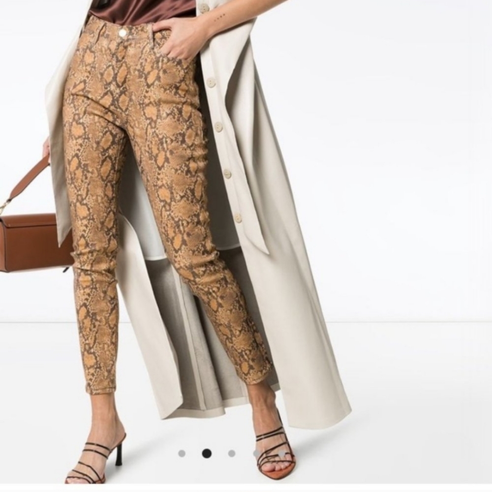 Frame Le High Skinny Crop Reptile Jeans